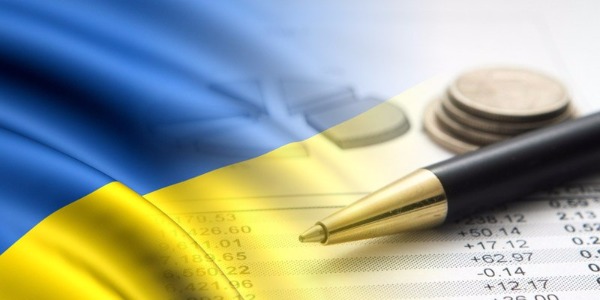 Госдолг Украины в марте вырос почти на 900 млн долларов